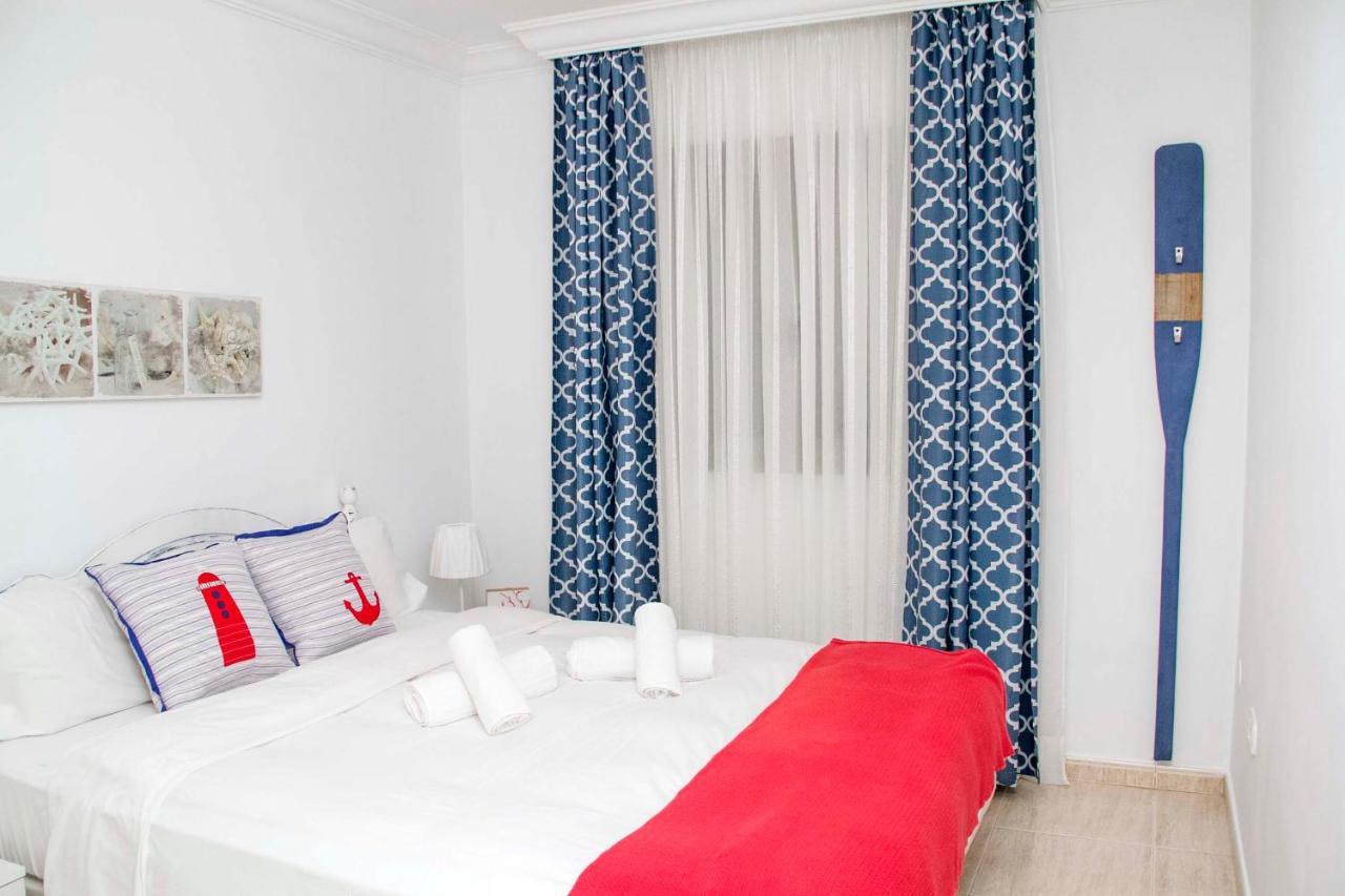 Navy Apartment, El Poris Arico Ngoại thất bức ảnh